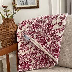 April Cornell Felicity Red tablecloth 100% cotton spring floral
